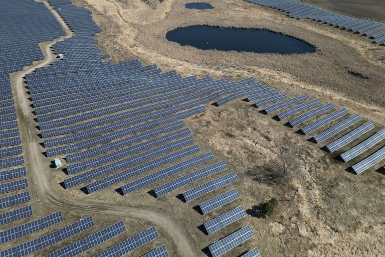 NERC 2. kategória: mit kell tudni a napelemeseknek?